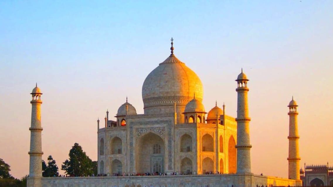 Taj Mahal Sunrise Tour From Delhi by Car